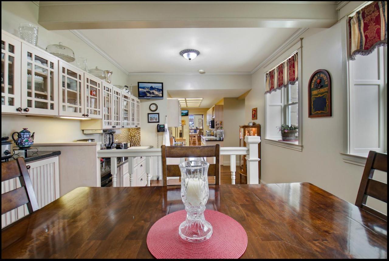 Carnegie Hall Boutique Hotel Ladysmith Esterno foto