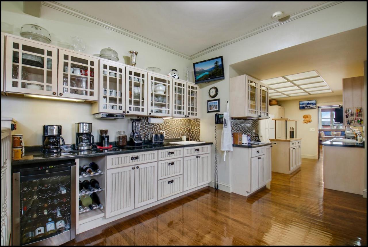 Carnegie Hall Boutique Hotel Ladysmith Esterno foto